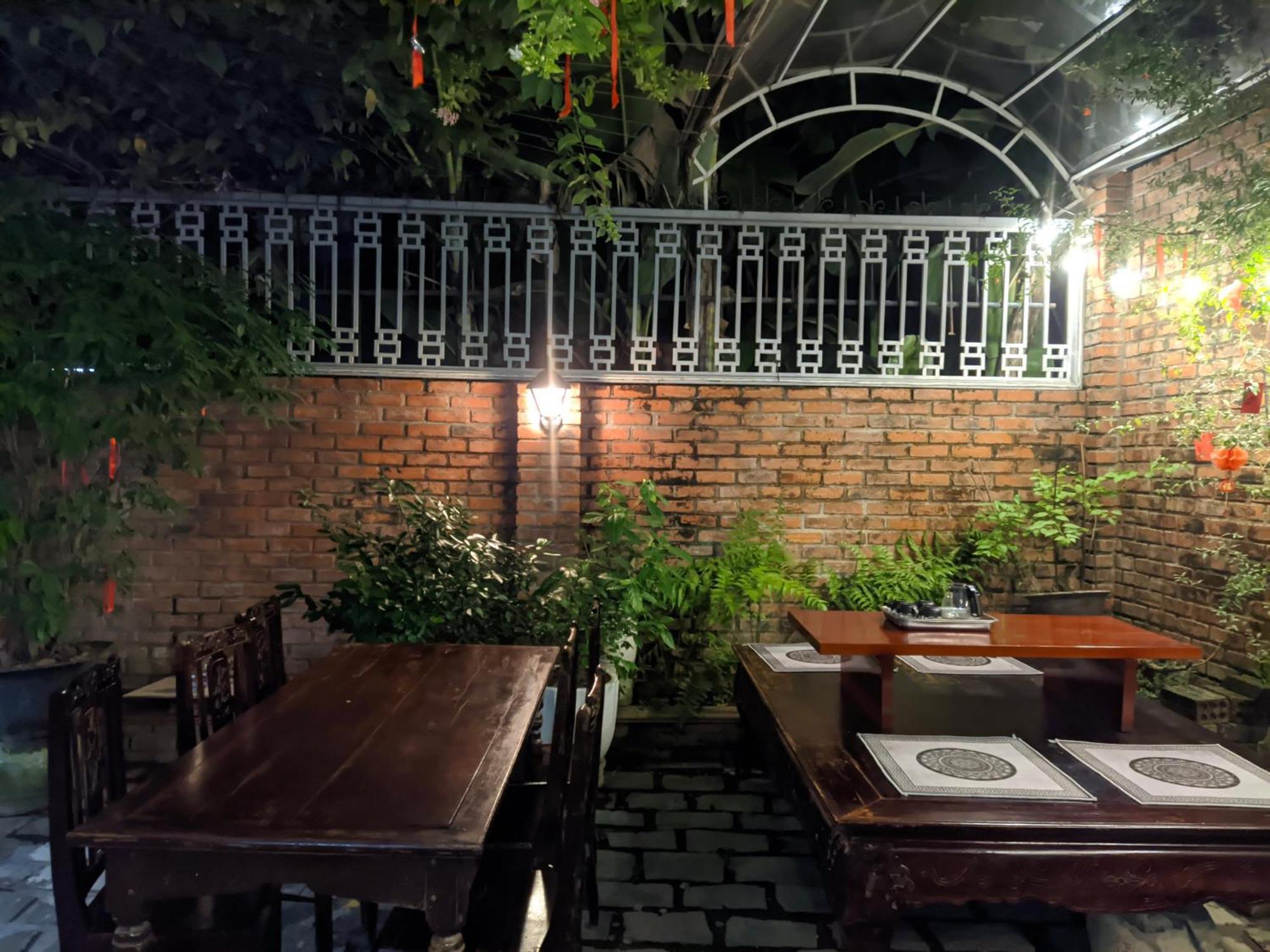 Q'Tropical Garden Homestay Hue Exterior photo